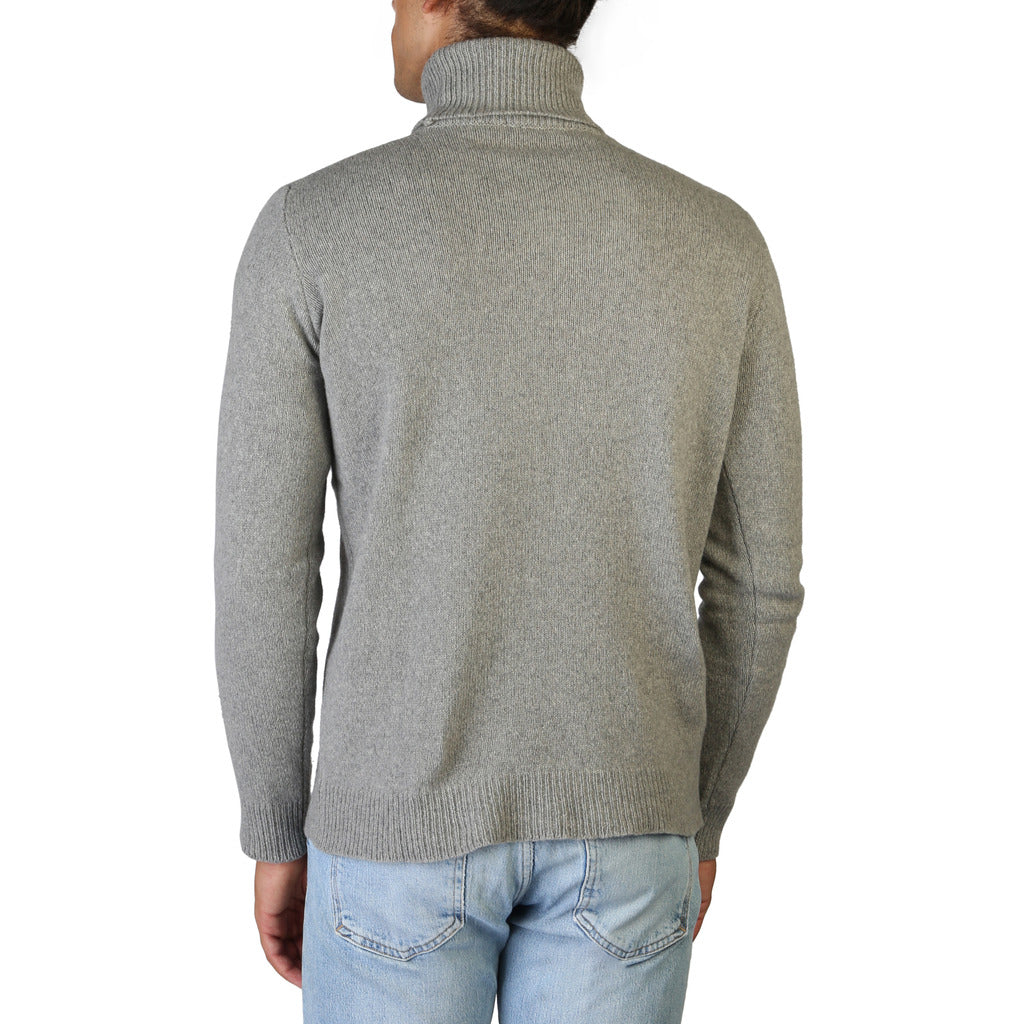 100% Cashmere grey cashmere Sweater