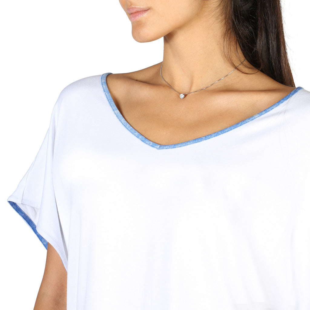 EA7 white viscose T-Shirt